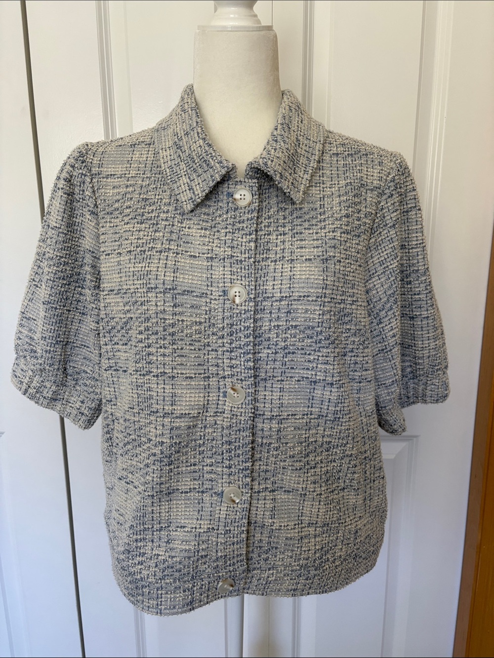 Liverpool Short-Sleeve Tweed Jacket in Blue and Cream